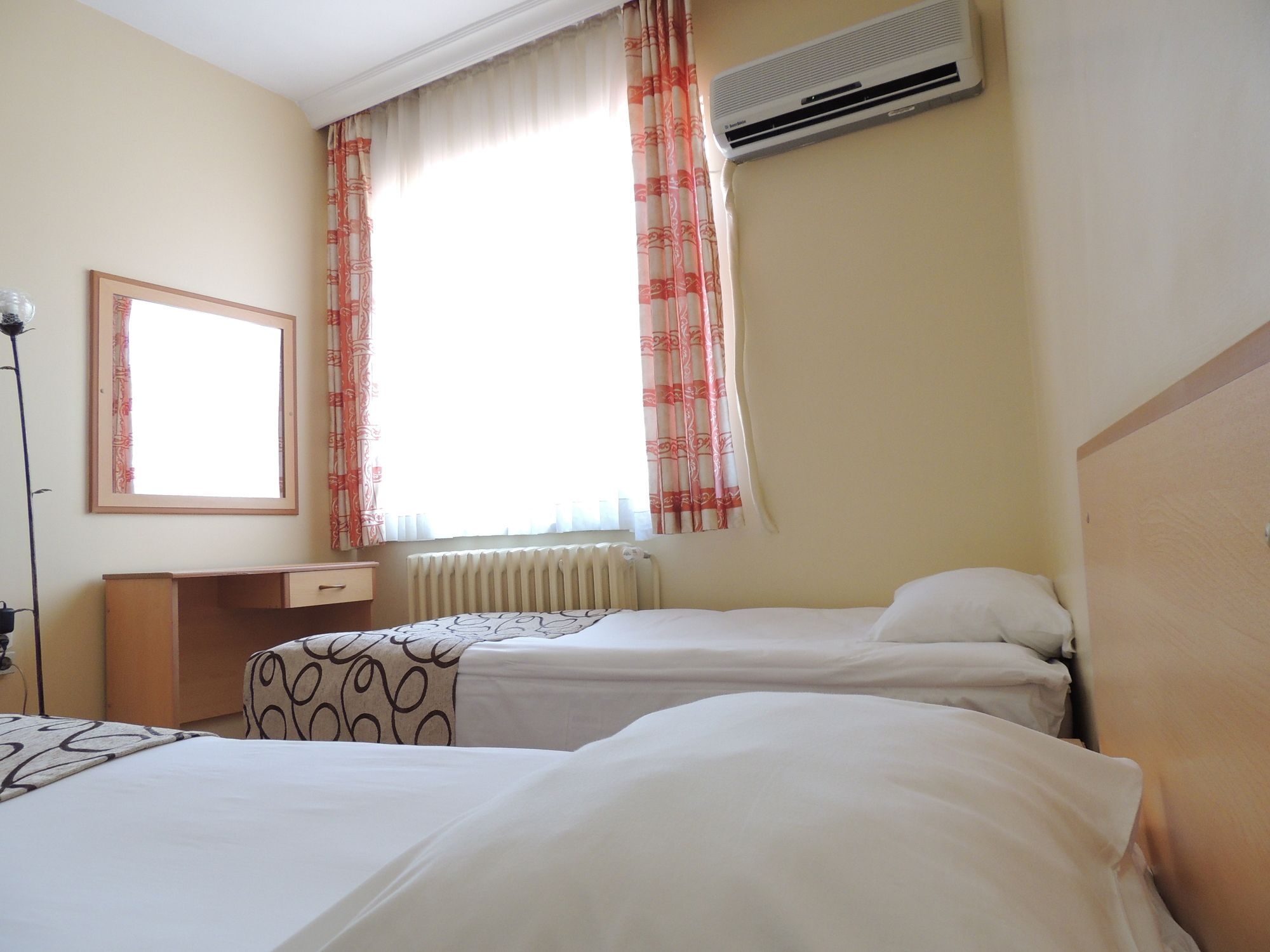 Acikgoz Hotel Edirne Exteriör bild