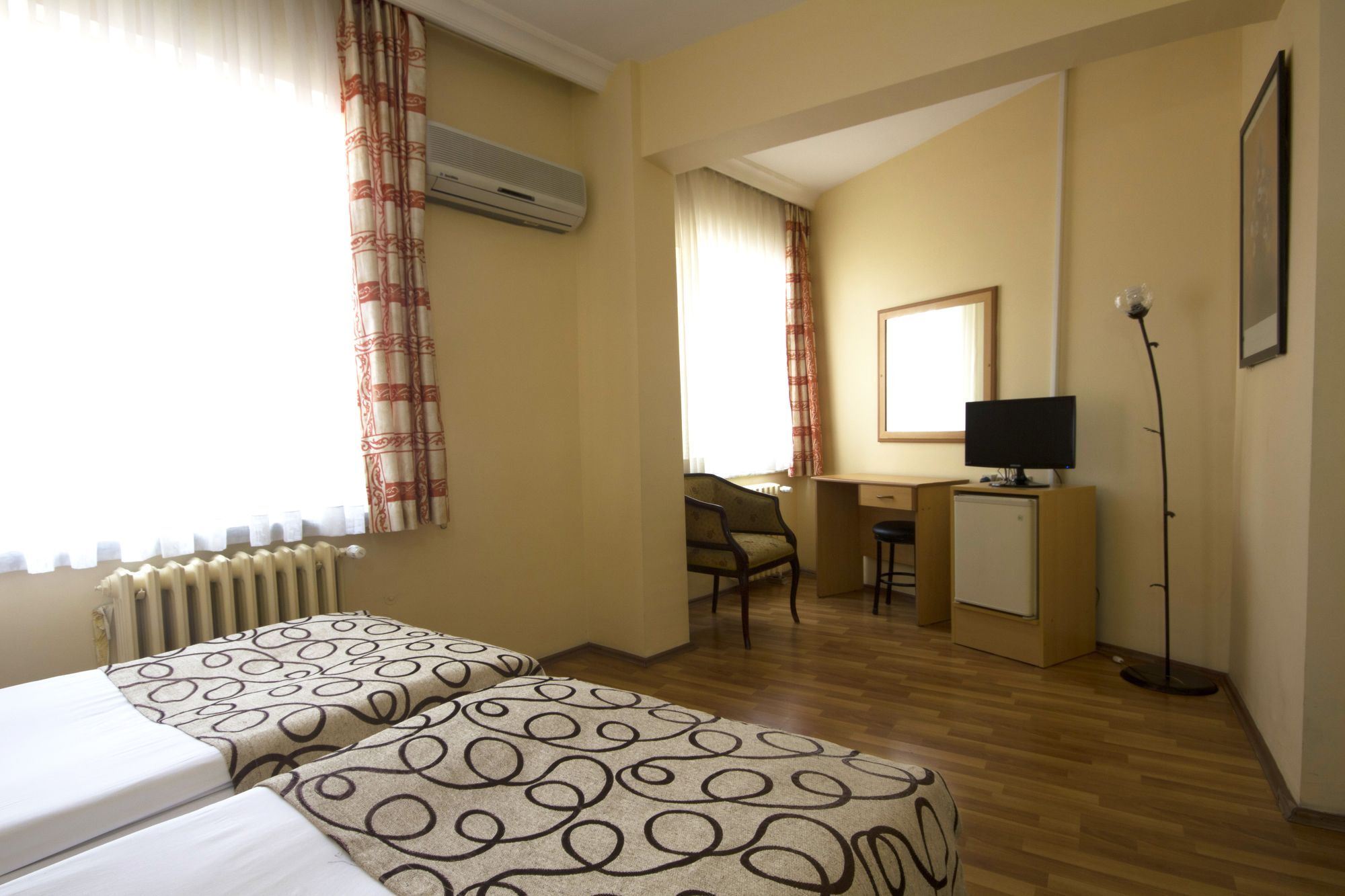 Acikgoz Hotel Edirne Exteriör bild